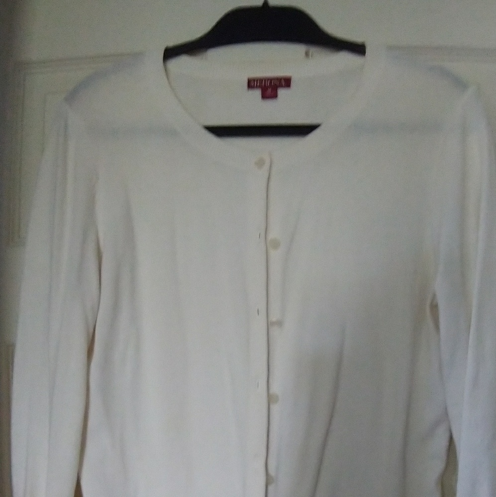 Ivory long sleeve sweater